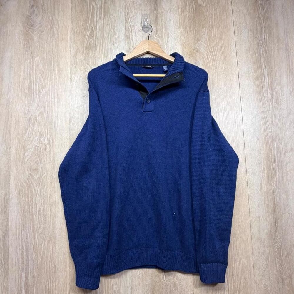 Izod Men's Navy and Blue Jumper